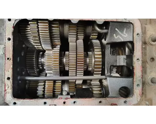 Eaton/Fuller FAOM-15810C EA3 Transmission Assembly