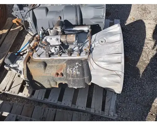 Eaton/Fuller FAOM-15810S-EC3 Transmission Assembly