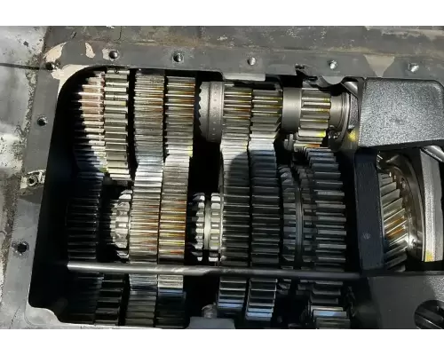 Eaton/Fuller FM15E310B LAS Transmission Assembly