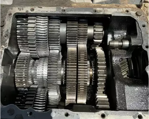 Eaton/Fuller FRO14210C Transmission Assembly
