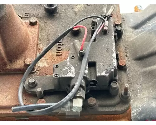 Eaton/Fuller FRO15210B Transmission Assembly