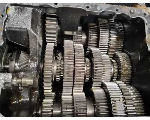 Eaton/Fuller FRO15210C Transmission Assembly
