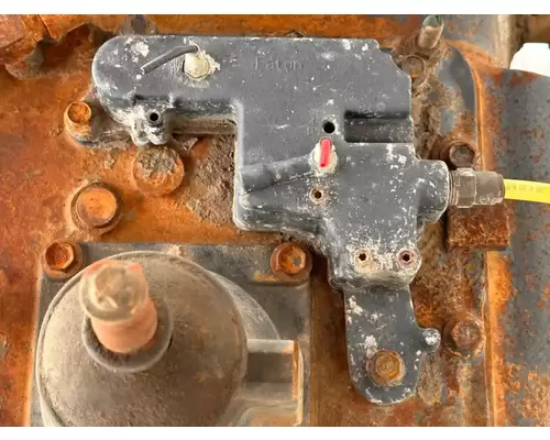 Eaton/Fuller FRO15210C Transmission Assembly