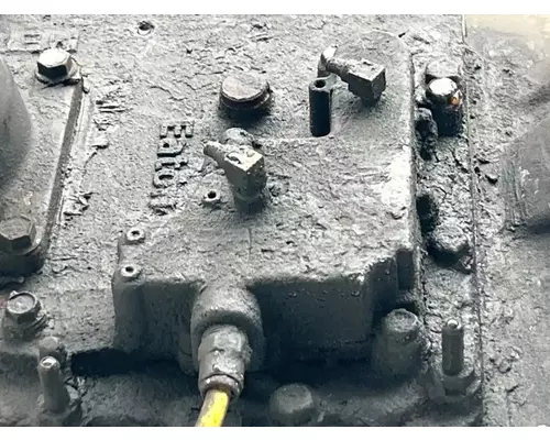 Eaton/Fuller FRO15210C Transmission Assembly