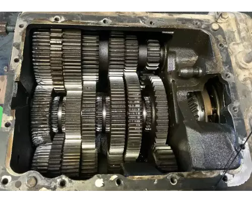 Eaton/Fuller FRO16210C Transmission Assembly