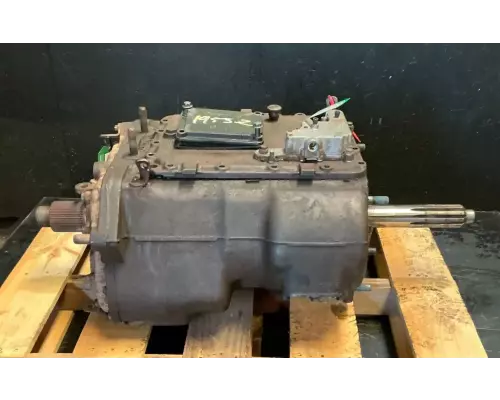 Eaton/Fuller FRO16210C Transmission Assembly