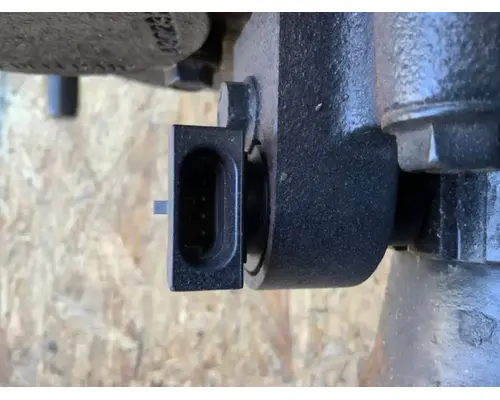 Eaton/Fuller FRO17210C Transmission Assembly