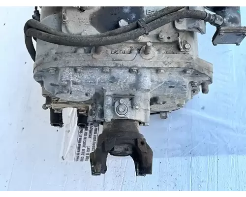 Eaton/Fuller FROF-16210C Transmission Assembly