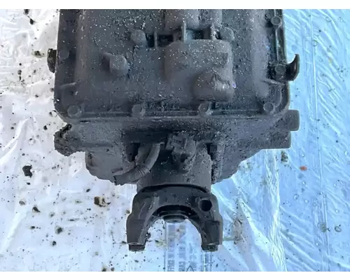 Eaton/Fuller FS5205 Transmission Assembly