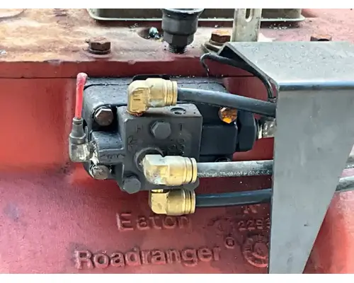Eaton/Fuller RTF8608L Transmission Assembly