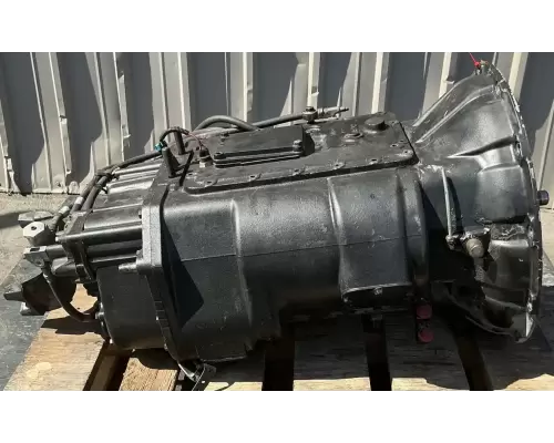 Eaton/Fuller RTLO16913A Transmission Assembly