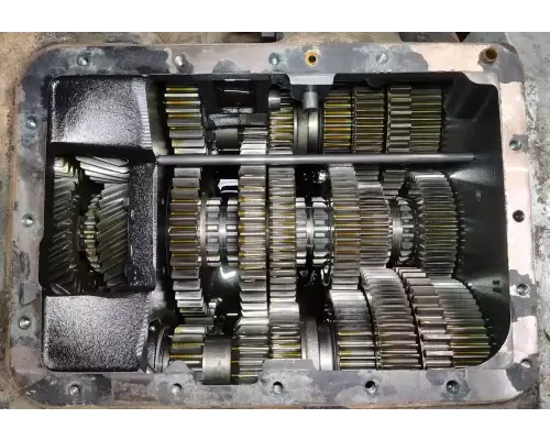 Eaton/Fuller RTLO16913A Transmission Assembly