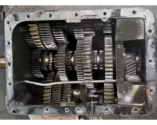 Eaton/Fuller RTLO16913A Transmission Assembly