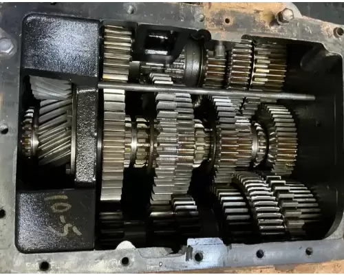 Eaton/Fuller RTLO16913A Transmission Assembly