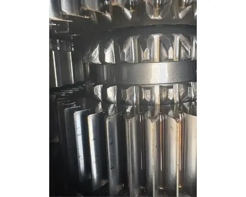 Eaton/Fuller RTLOF16913A Transmission Assembly