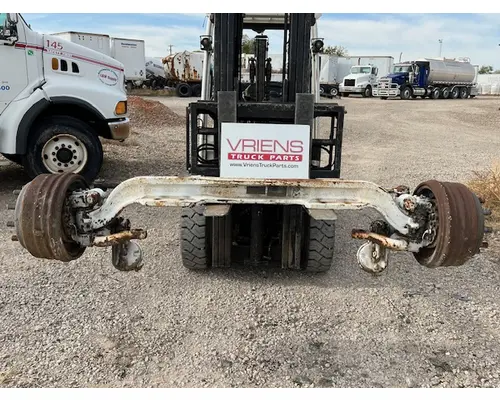 Axle Assembly, Front (Steer) EATON / SPICER  Vriens Truck Parts