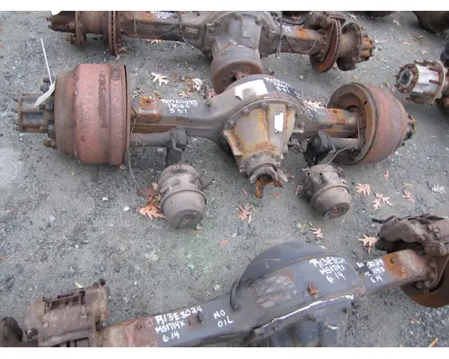 Axle Assembly, Rear (Front) EATON-SPICER 17060S LKQ Heavy Truck Maryland