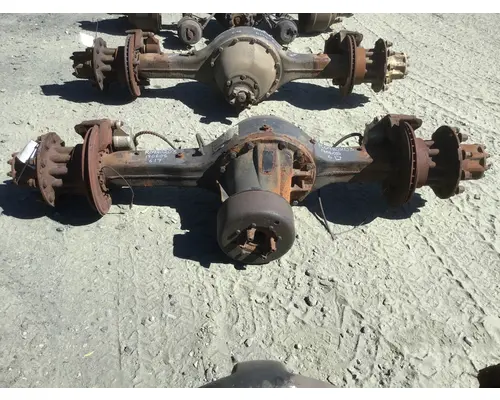 Axle Assembly, Rear (Front) EATON-SPICER 17060S LKQ Heavy Truck Maryland