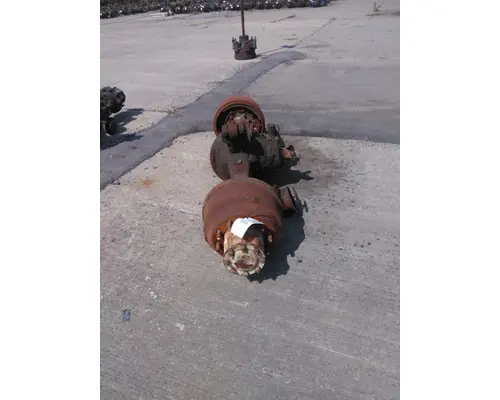 Axle Assembly, Rear (Front) EATON-SPICER 22065T LKQ Heavy Truck - Goodys