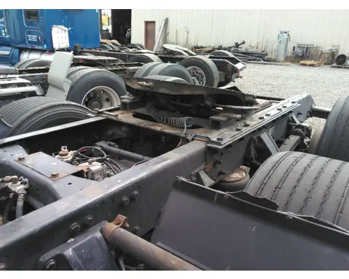 Cutoff Assembly (Housings & Suspension Only) EATON-SPICER DSP41R355 LKQ Wholesale Truck Parts