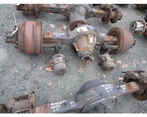 Axle Assembly, Rear (Front) EATON-SPICER 17060S LKQ Heavy Truck Maryland