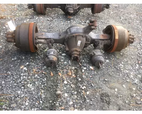 Axle Assembly, Rear (Front) EATON-SPICER 17060S LKQ Heavy Truck Maryland