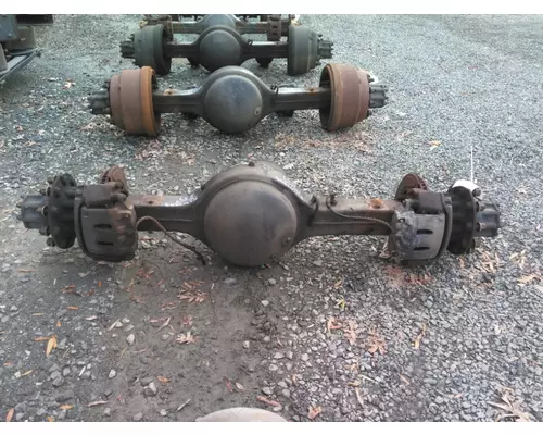 Axle Assembly, Rear (Front) EATON-SPICER 17060S LKQ Heavy Truck Maryland