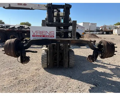 Axle Assembly, Front (Steer) EATON  Vriens Truck Parts
