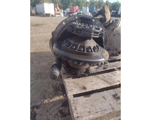 Differential Assembly (Rear, Rear) EATON  Truck Salvage International Inc