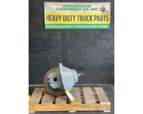 Eaton 17221 Rears (Rear)