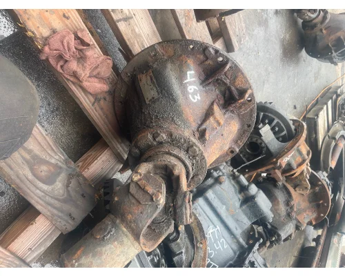 Rears (Rear) EATON 19050-S Truck Salvage International Inc