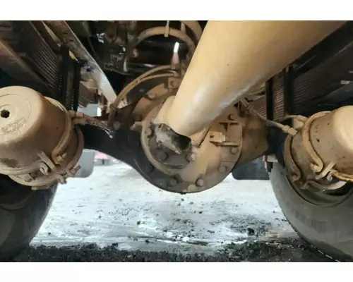 Eaton 19050S Axle Assembly, Rear