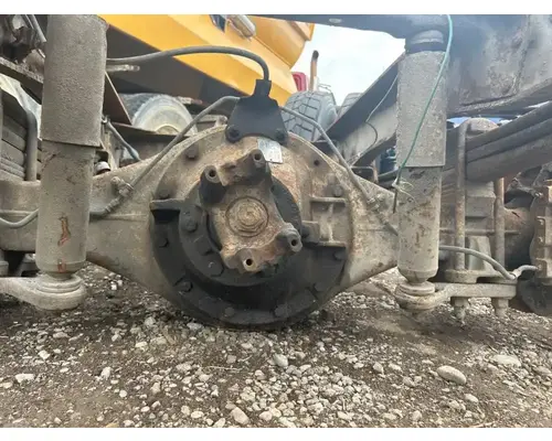 Eaton 19050S Axle Assembly, Rear