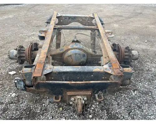 Eaton 19050S Axle Assembly, Rear