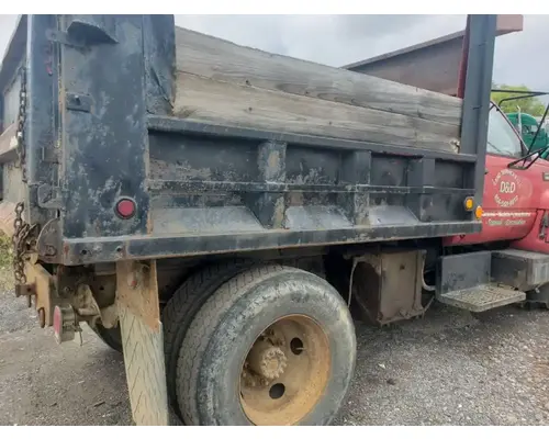 Rears (Rear) Eaton 19050T Caseyâs Truck Salvage World