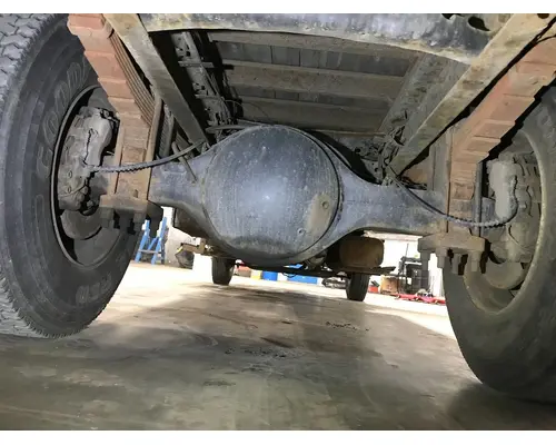 Eaton 19060S Axle Housing (Rear)