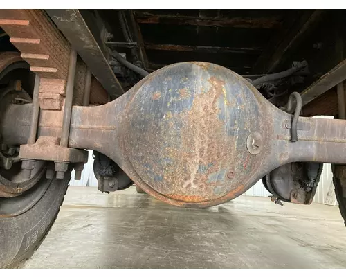 Eaton 19060S Axle Housing (Rear)