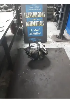 Eaton 19060S Rears (Rear)