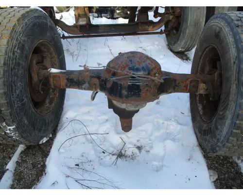 Eaton 21060S Axle Assembly, Rear