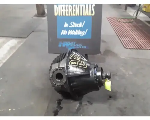 Rears (Rear) Eaton 22060S Holst Truck Parts