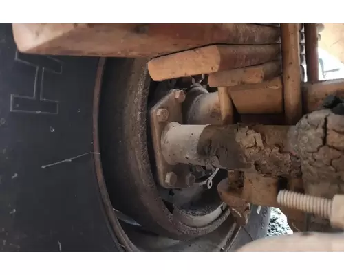 Eaton 22065S Axle Assembly, Rear