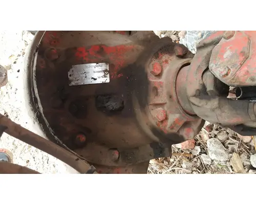 Rears (Rear) Eaton 22065S Caseyâs Truck Salvage World