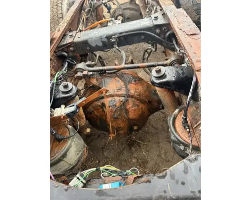 Eaton 463P Axle Assembly, Rear
