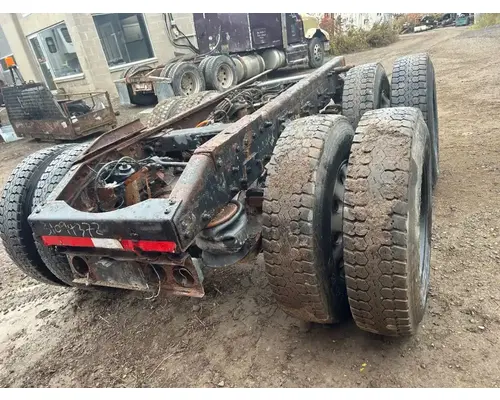Eaton 463P Axle Assembly, Rear