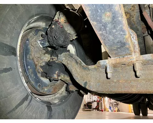 Eaton 971426 Axle Assembly, Front (unused)