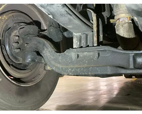 Eaton 971426 Axle Assembly, Front (unused)