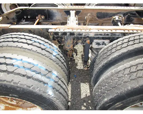 Cutoff Assembly (Housings & Suspension Only) EATON CH613 Tim Jordan's Truck Parts, Inc.