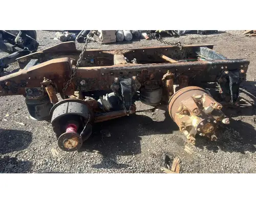 Eaton DS 402 Axle Assembly, Rear