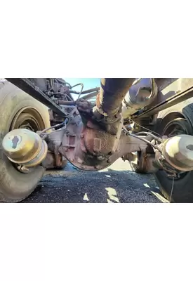 Eaton DS402 Axle Assembly Housing