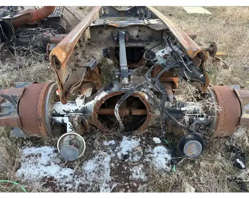 Eaton DS402 Axle Housing (Front)